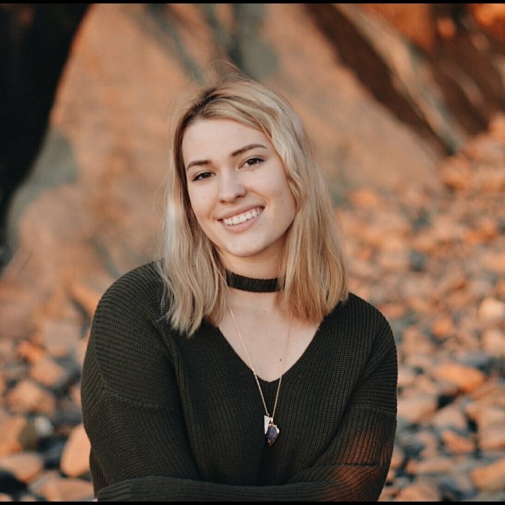 Meet your Posher, Emma